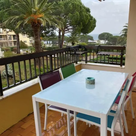 With Pool Near Beach Apartament *